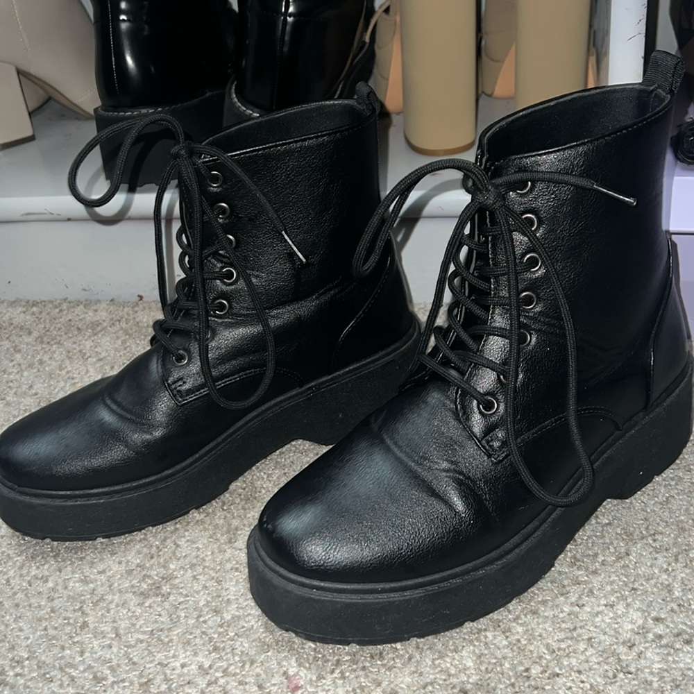 black combat boots. - Picture 3 of 3